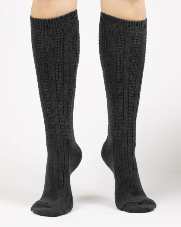 Calza-cotone-e-lana-merino-gambaletto-ricamo-antracite_DL231.webp Corilà