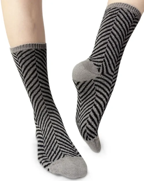 Dorado-spighe-lana-merino-nero_DC229 Dorado